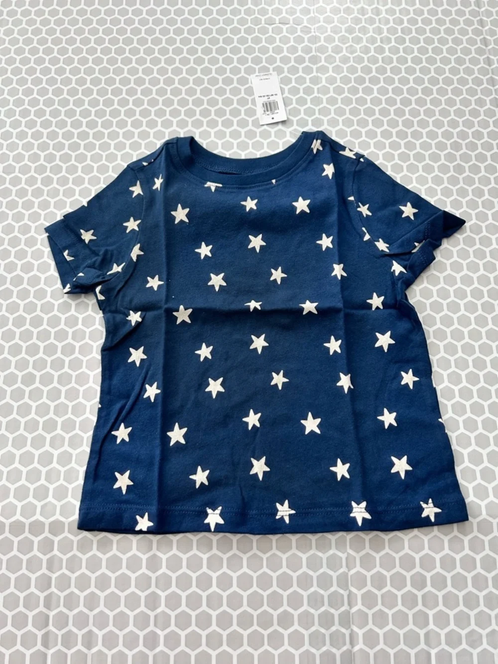 NWT Old Navy Bundle of 5 Short Sleeve Toddler Tees. Size 2T